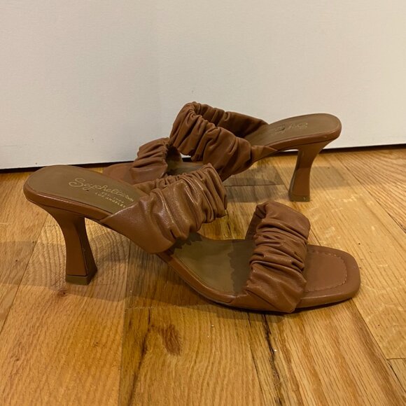 Seychelles Leeward Mules - Picture 6 of 6